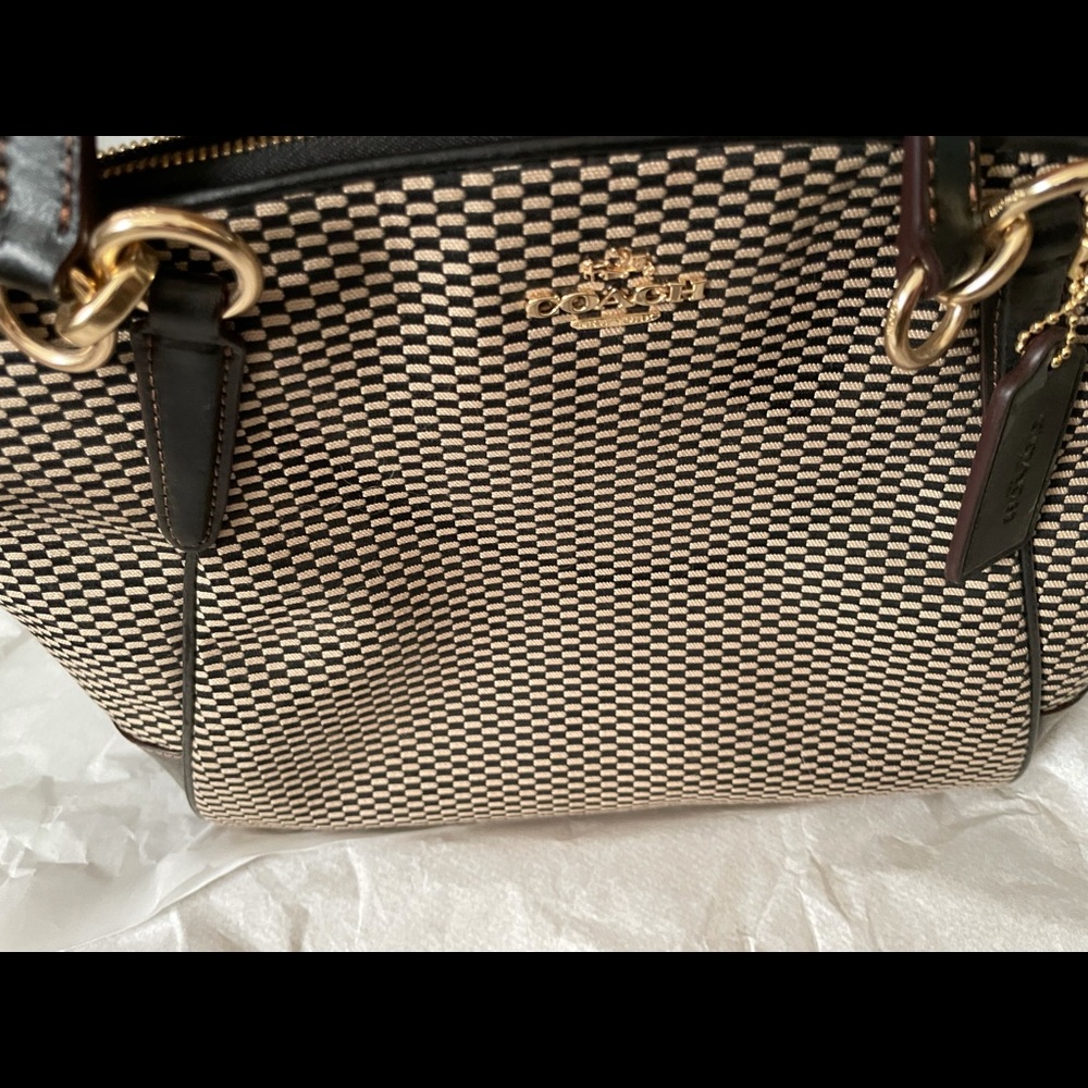 Coach shoulder bag, gently used